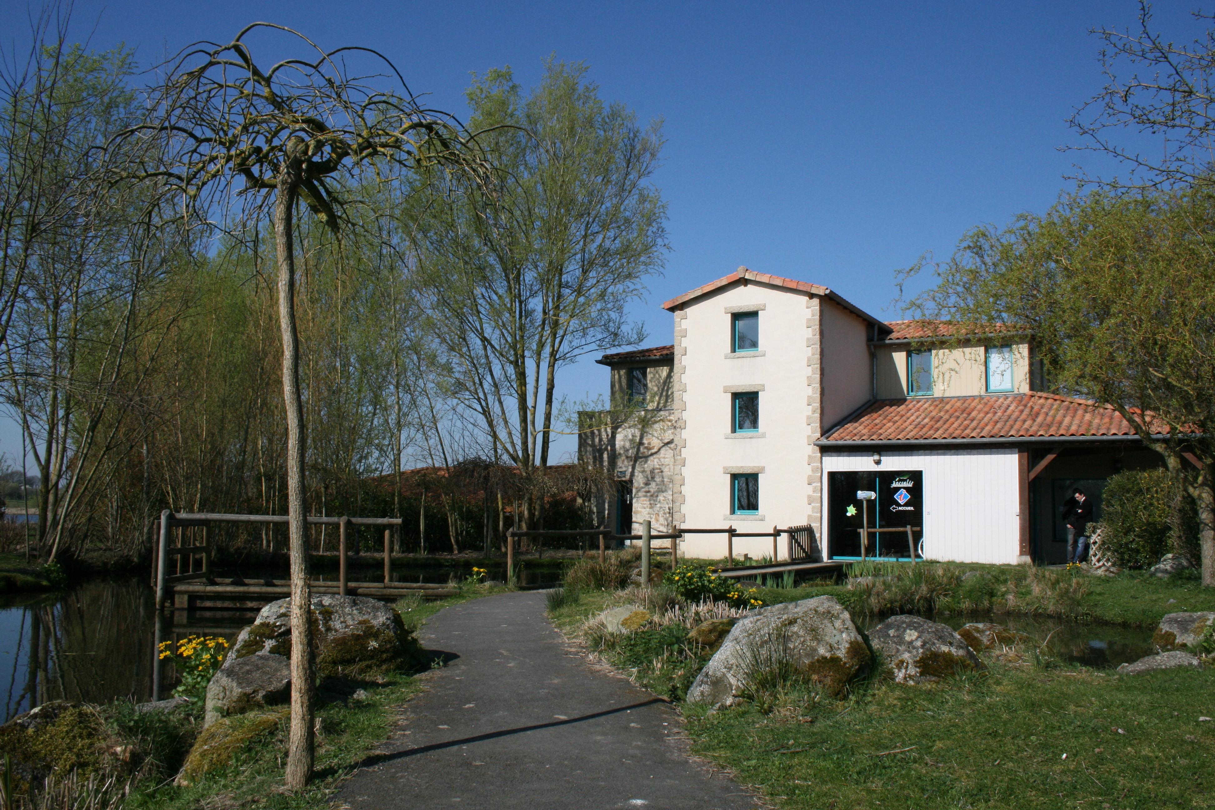 Terres De France - Natura Resort Pescalis Moncoutant Bagian luar foto