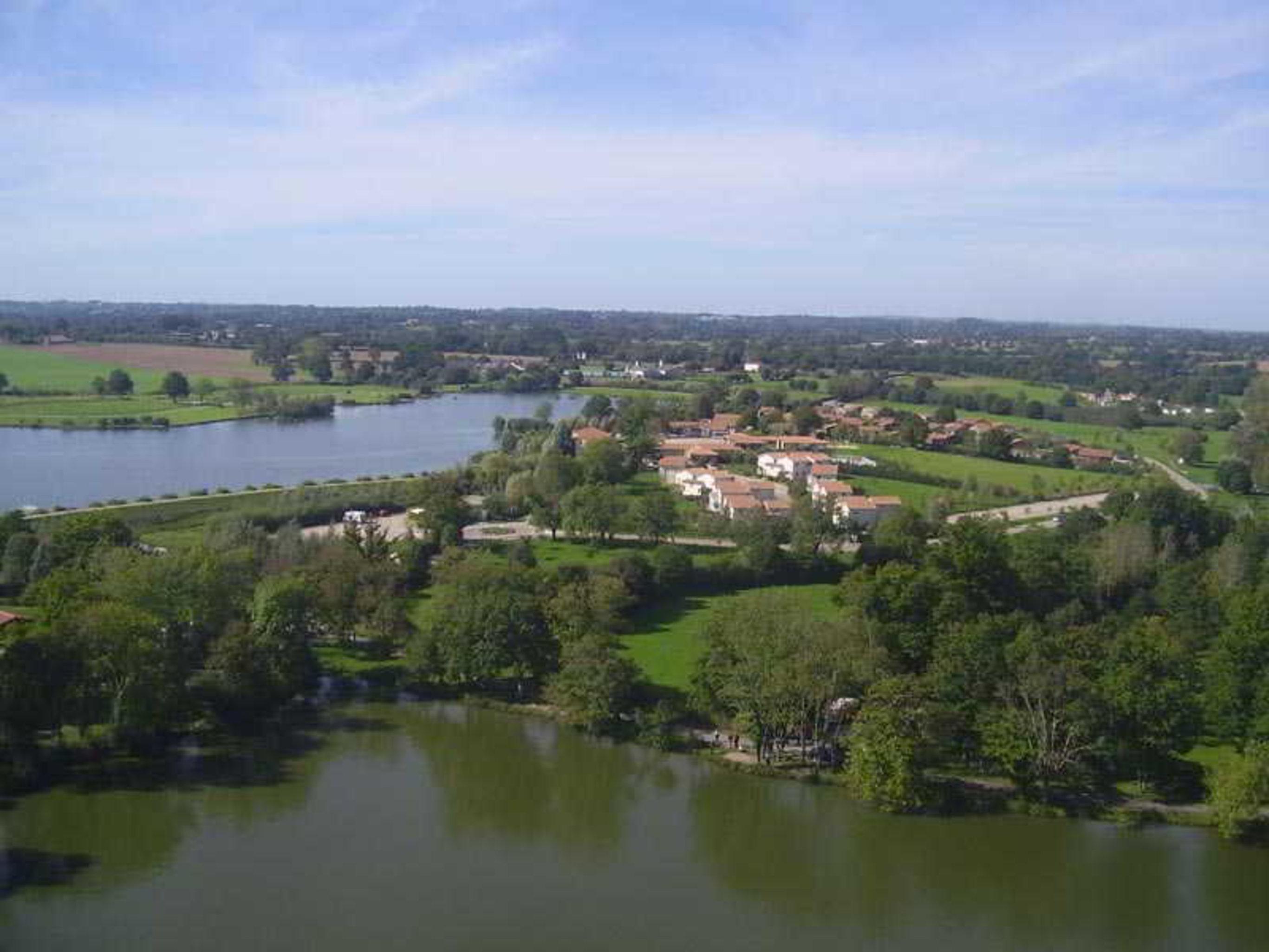 Terres De France - Natura Resort Pescalis Moncoutant Bagian luar foto